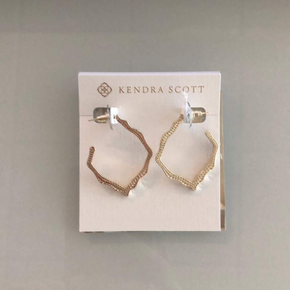 Kendra Scott earrings